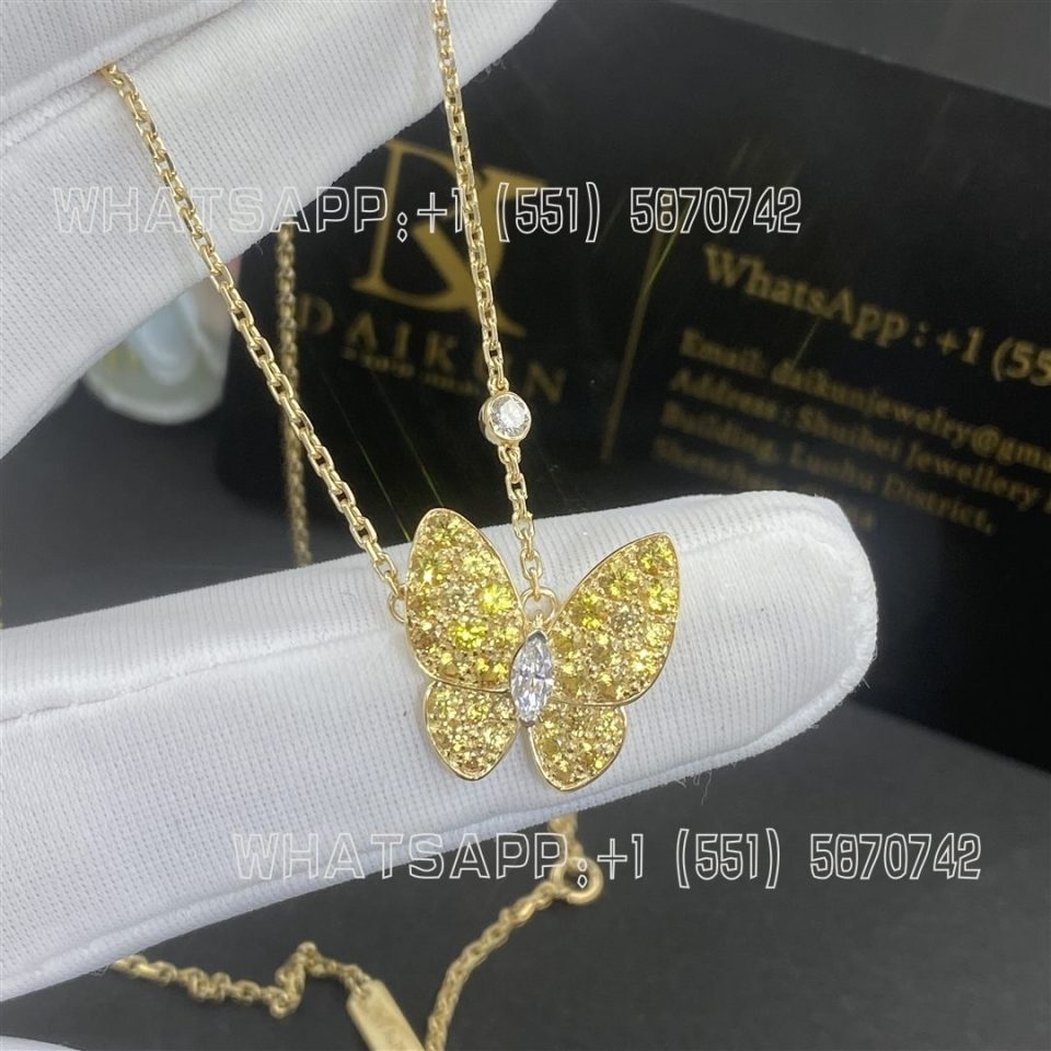 Custom Jewelry Van Cleef & Arpels Two Butterfly pendant 18K yellow gold, Diamond and Sapphire VCARO3M300