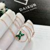 Custom Jewelry Chaumet Paris Jeux de Liens pendant in rose gold 083969