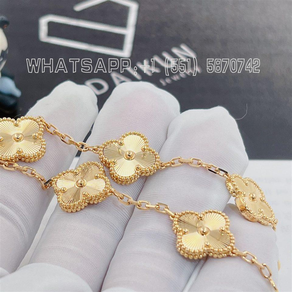 Custom Van Cleef & Arpels Vintage Alhambra Bracelet 5 Motifs, Guilloché Yellow Gold