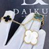 Custom Jewelry Van Cleef & Arpels Magic Alhambra Bracelet 5 Motifs Yellow Gold Mother-of-pearl, Onyx  VCARD78700
