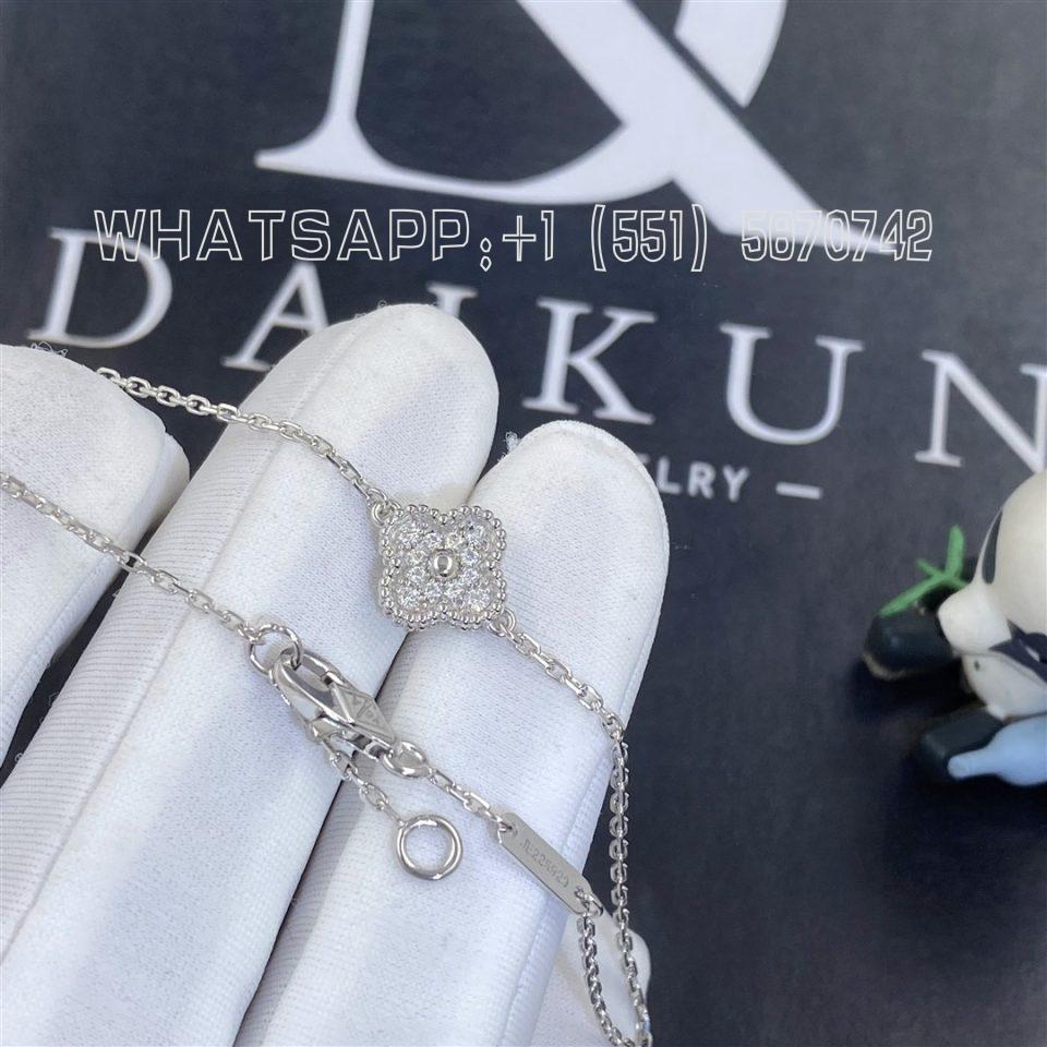 Custom Jewelry Van Cleef & Arpels Sweet Alhambra Bracelet 1 Motif White Gold Diamond VCARO85600