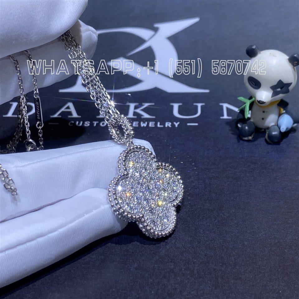 Custom Jewelry Van Cleef & Arpels Magic Alhambra long necklace 26mm , 1 motif in 18K White gold and Diamond VCARO49O00