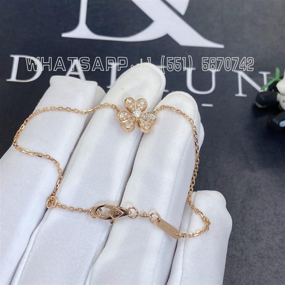 Custom Jewelry Van Cleef & Arpels mini model Frivole bracelet in 18K Rose gold and Diamond VCARP7RD00