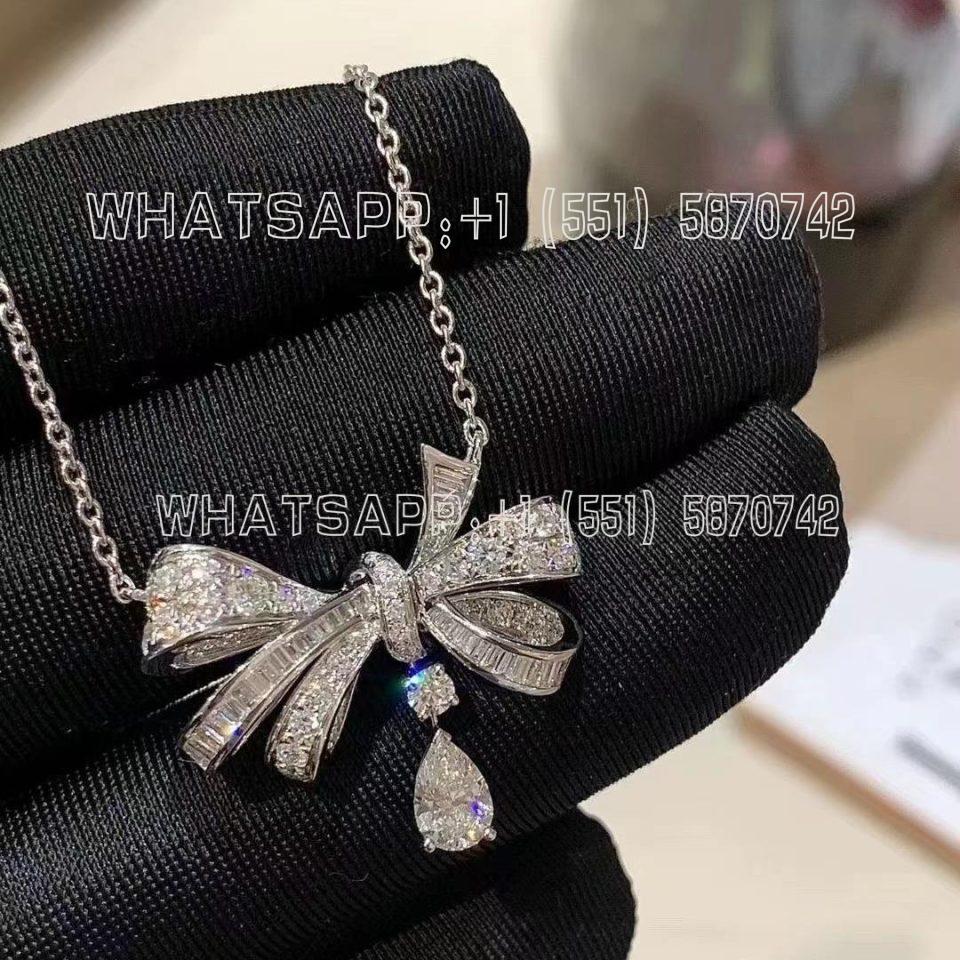 Custom Jewelry Graff Tilda’s Bow Classic Diamond Drop Pendant RGP610