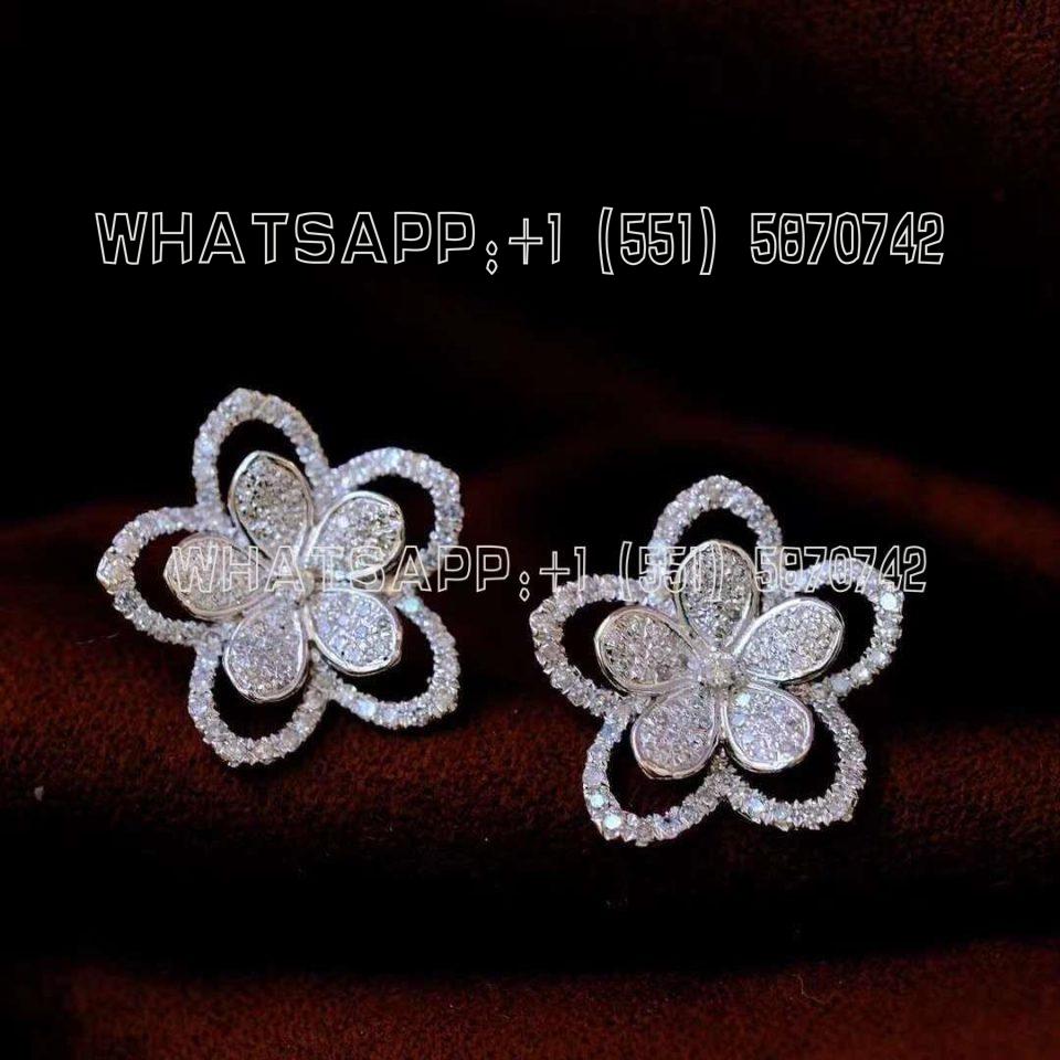 Custom Jewelry Graff Wild Flower Large Diamond Stud Earrings RGE1719