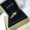 Custom Jewelry Van Cleef & Arpels Frivole Between the Finger Ring Yellow gold VCARB67600