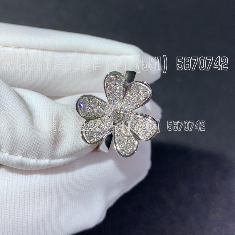 Custom Jewelry Van Cleef & Arpels Frivole ring, 1 flower 18K white gold and Diamond VCARD31600