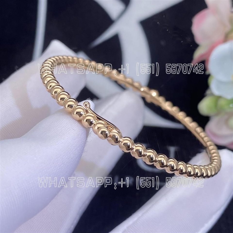 Custom Jewelry Van Cleef & Arpels Perlée pearls of gold bracelet medium model 18K rose gold VCARO7A700