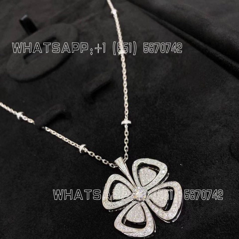 Custom Jewelry Bulgari Fiorever Necklace Set with a Central Round Brilliant-Cut Diamond and Pavé Diamonds 357219