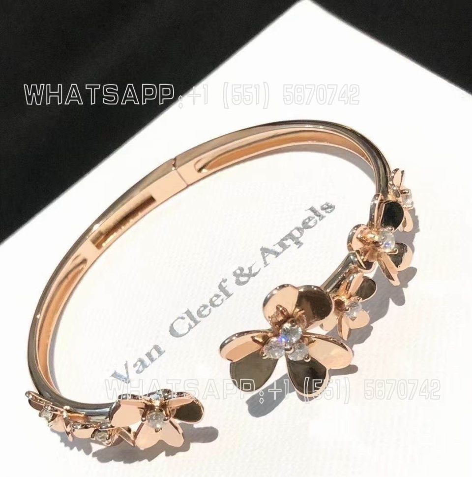 Custom Jewelry Van Cleef & Arpels Frivole bracelet, 7 flowers, medium model 18K Rose Gold