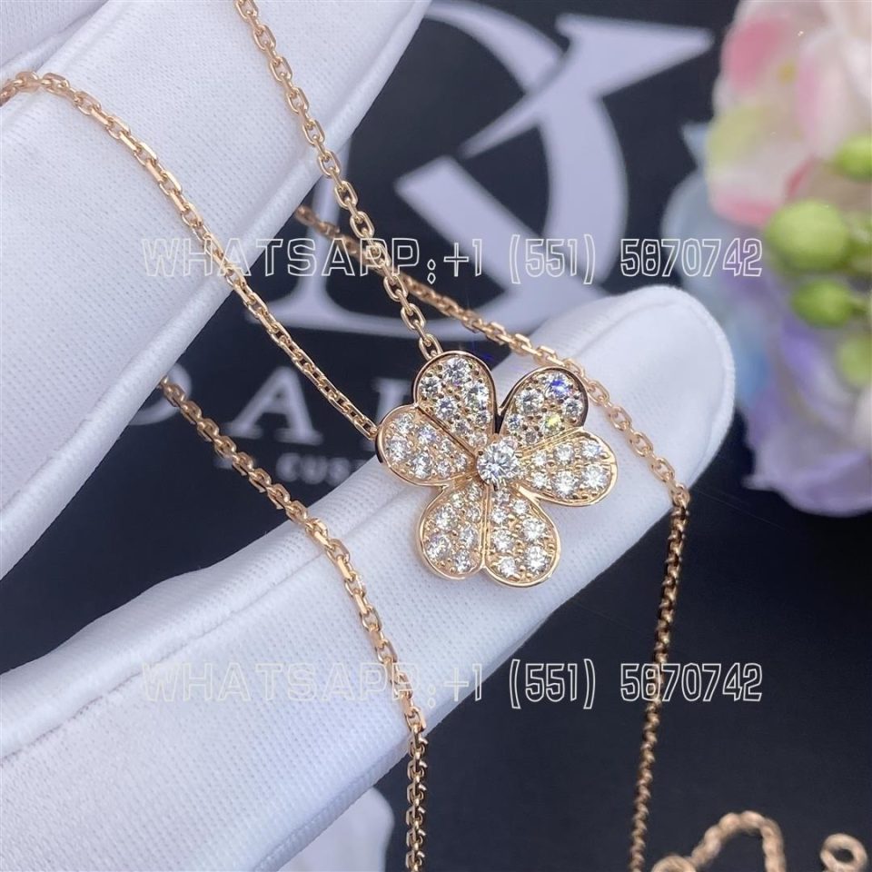 Custom Jewelry Van Cleef & Arpels Frivole pendant, small model 18K rose gold, Diamond VCARP7RL00