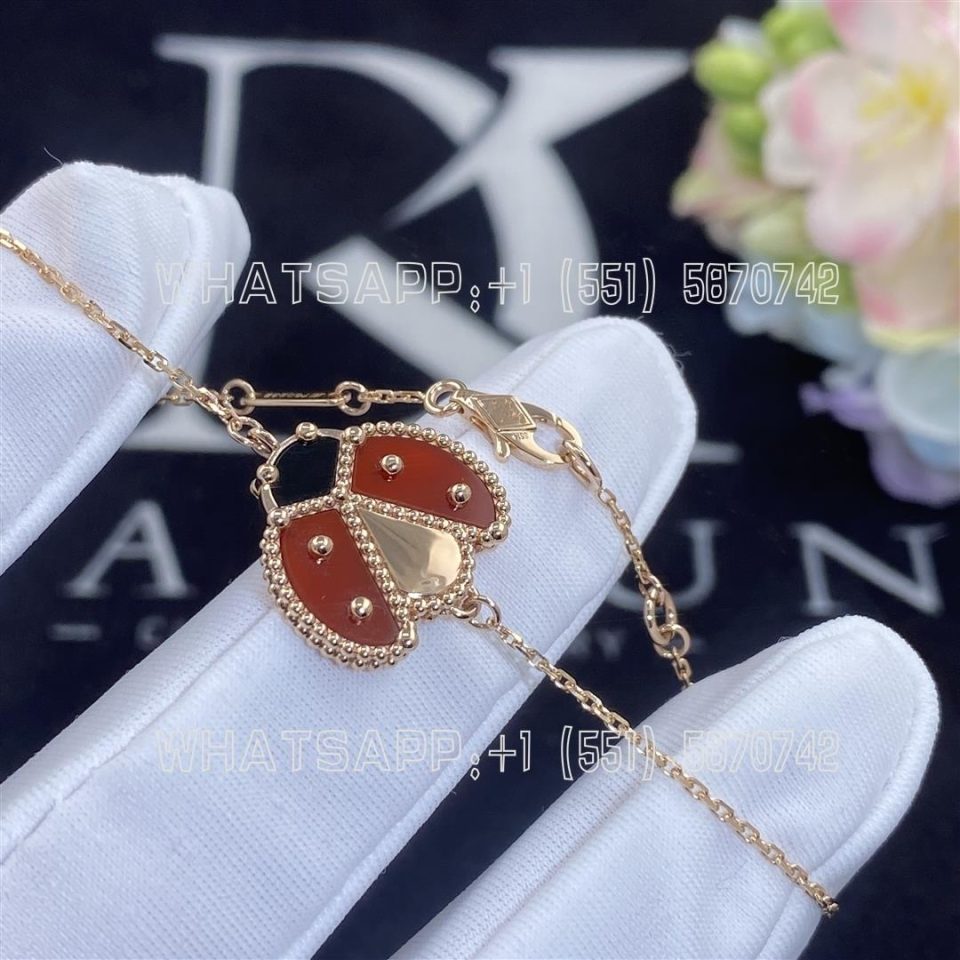 Custom Jewelry Van Cleef & Arpels Lucky Spring bracelet, closed wings ladybug 18K rose gold, Carnelian, Onyx VCARP7R000