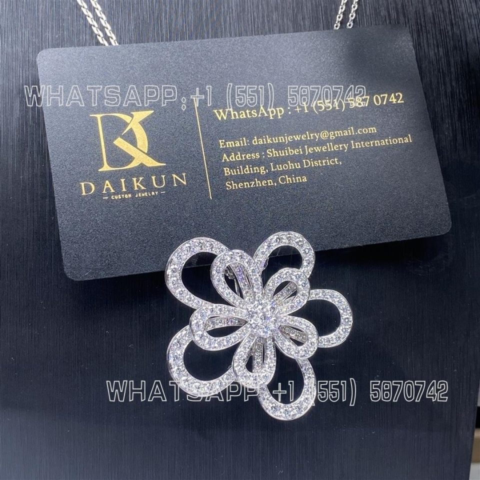 Custom Jewelry Van Cleef & Arpels Flowerlace clip and pendant 18K white gold, Diamond VCARP0I300