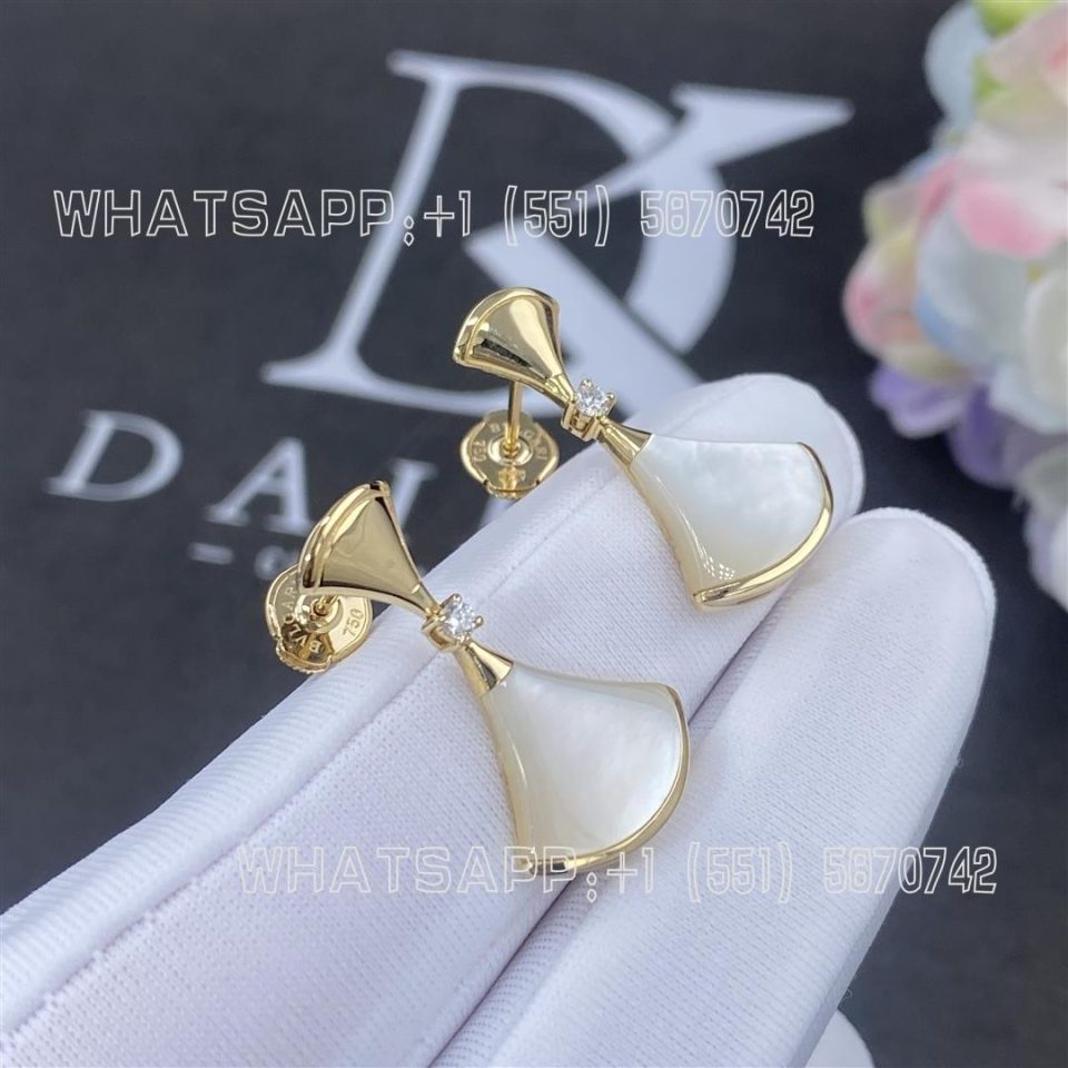 Custom Jewelry Bulgari Divas’ Dream Earrings 18 Kt Yellow Gold Set with Mother-of-Pearl and Diamonds 357513